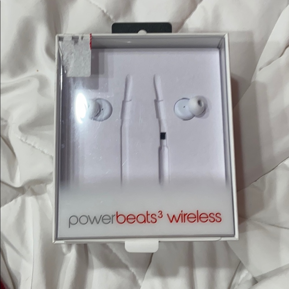 Powerbeats 3